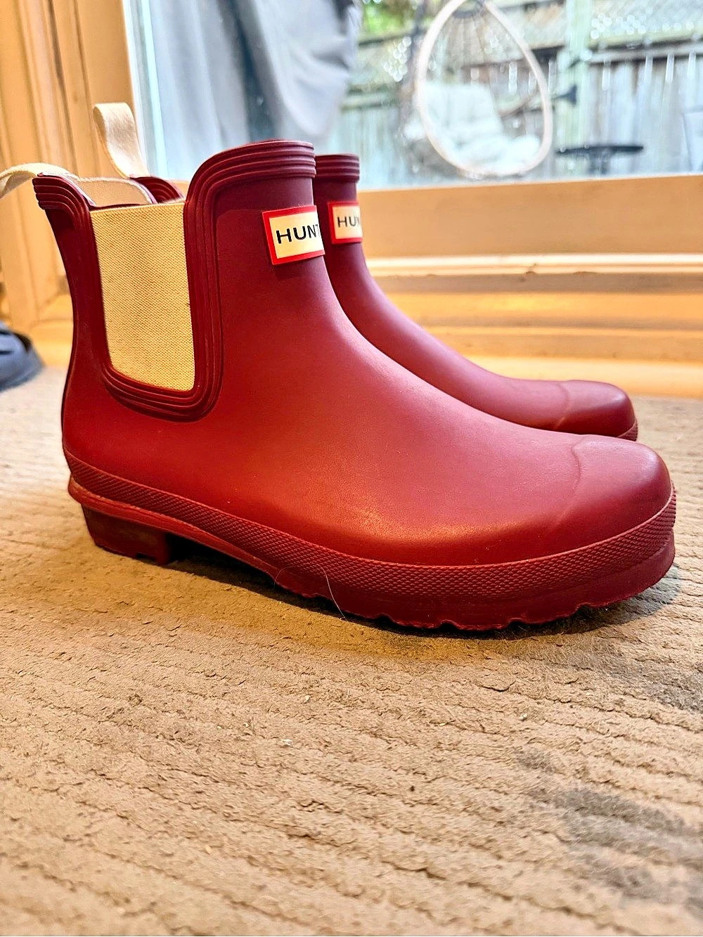 Hunter Original Chelsea Boot Rain Boots in fuchsia